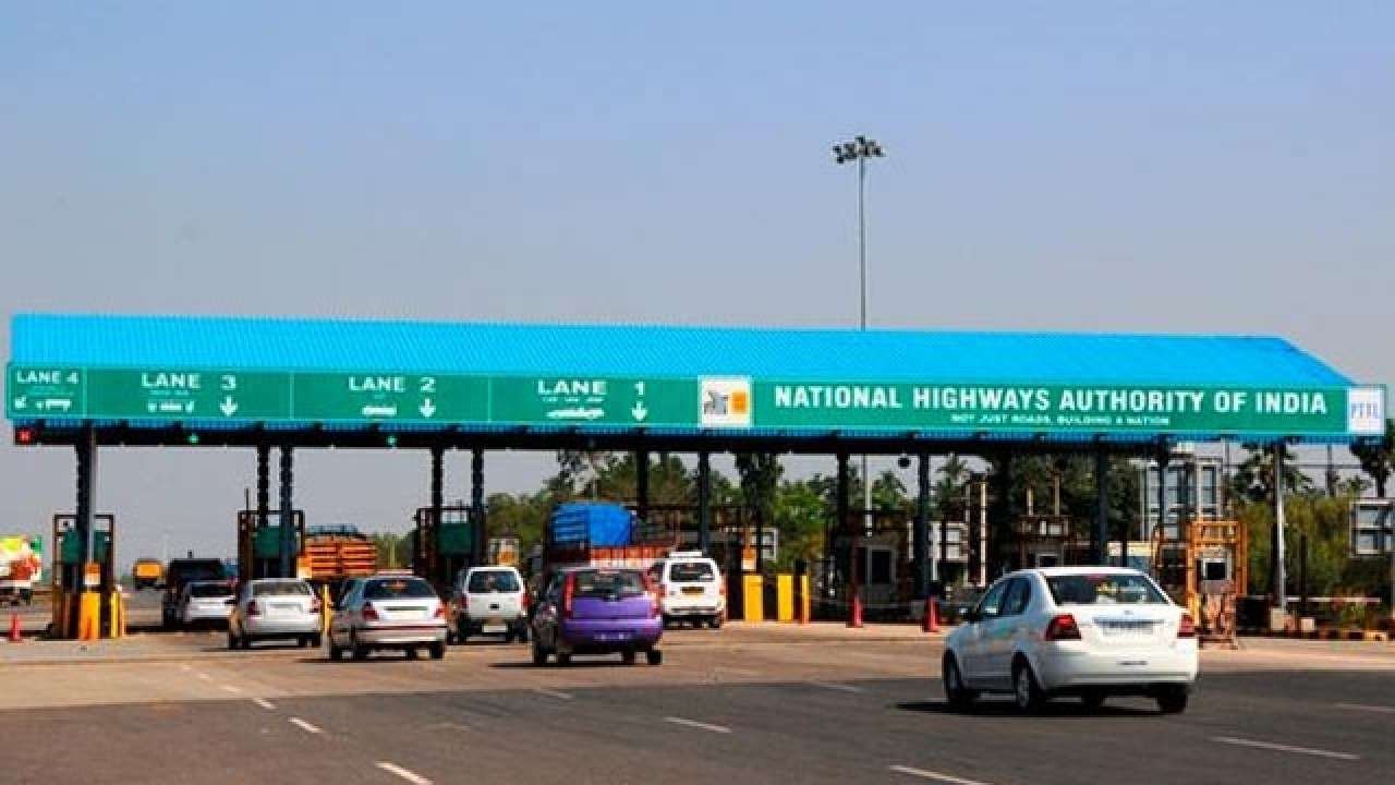 new-nhai-guidelines-toll-plazas-will-not-charge-toll-if-queue-crosses