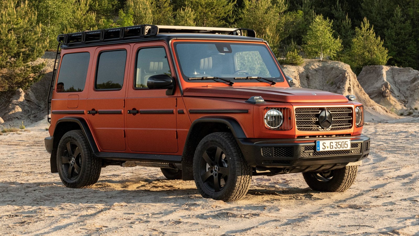 2022 Mercedes Benz G Class Features Professional Line Exterior - Vandi4u